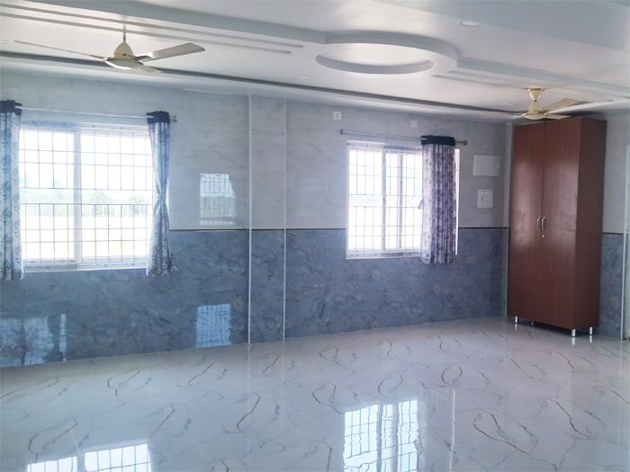 theater-style-conferance-hall-11