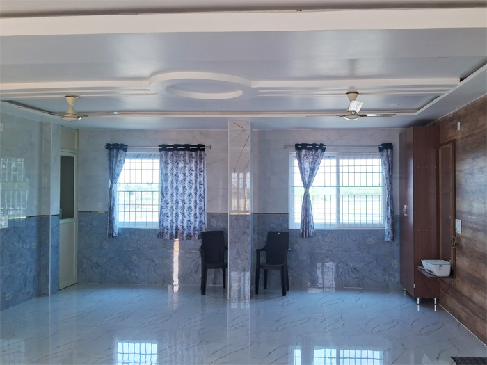 theater-style-conferance-hall-11